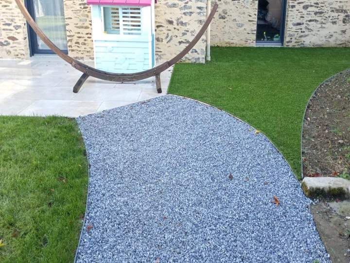 Création allée de jardin Montilliers